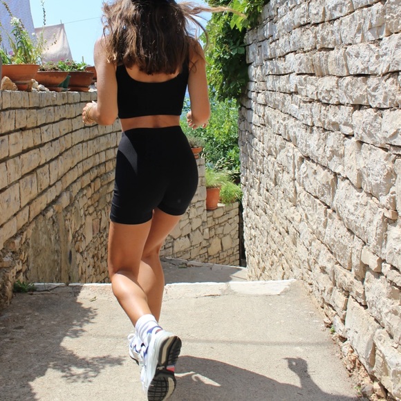 ‘BLACK’ COTTON SET - Picture 8 of 10